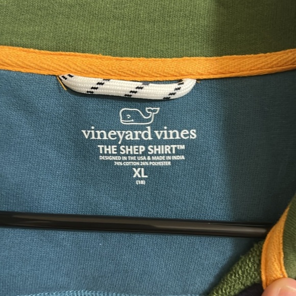 EUC Vineyard Vines Boys Multicolor Block Shep Shirt XL (18) Full Zip - Picture 3 of 5